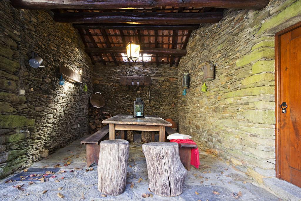 Quinta De Mouraes - Casa Do Xisto Pension Lever Buitenkant foto